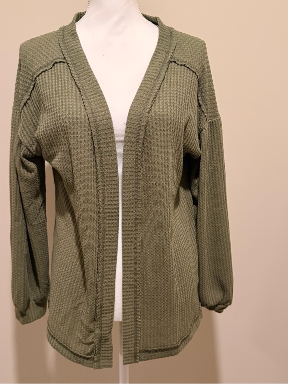 BLU PEPPER Cozy Life waffle knit cardigan oversized size large in army green NWT